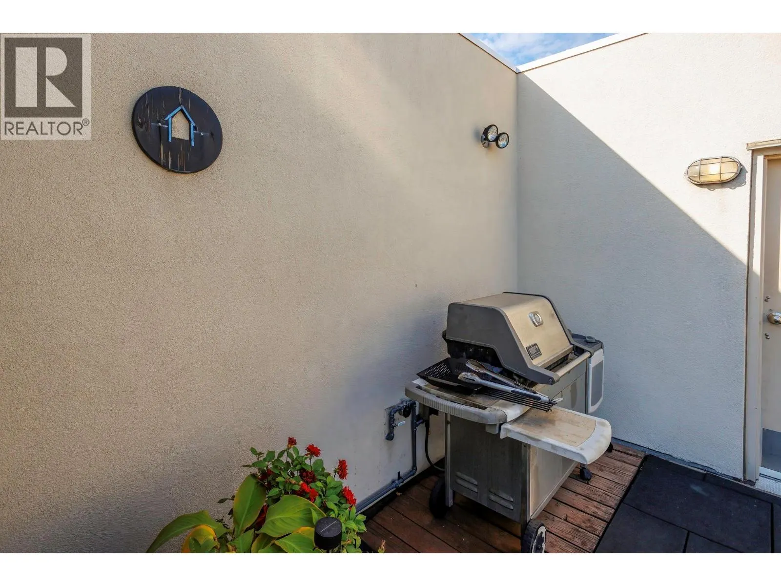 1289 Ellis Street Unit# 212