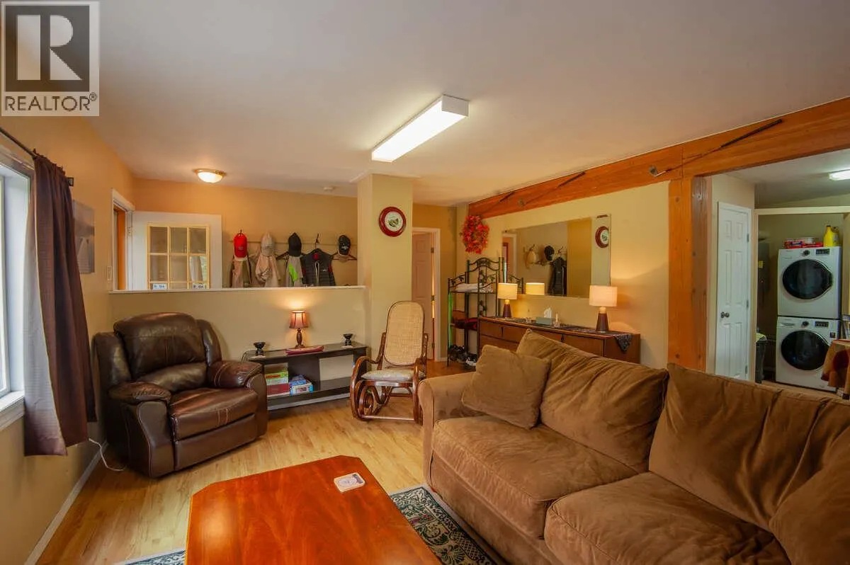 417 Copper Road