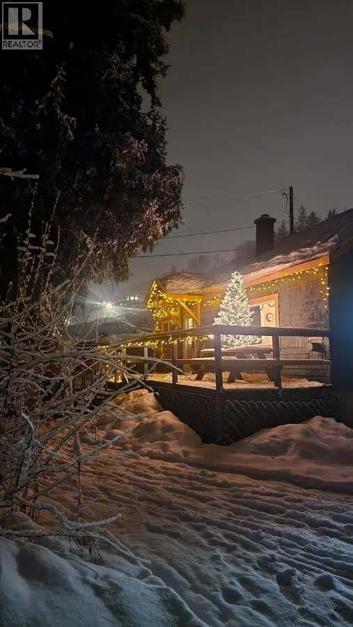 417 Copper Road