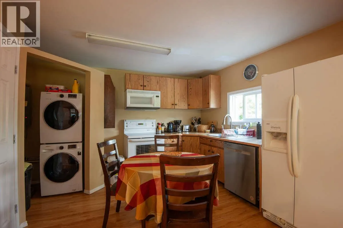417 Copper Road