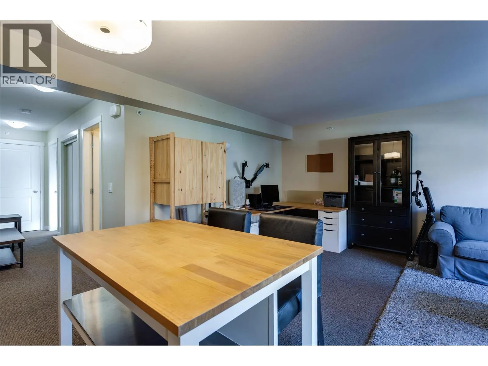 1475 Glenmore Road N Unit# 205A