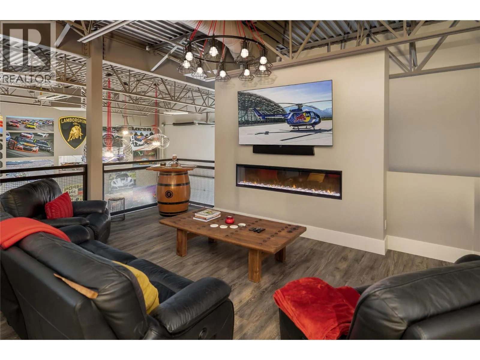 2110 Matrix Crescent Unit# 7
