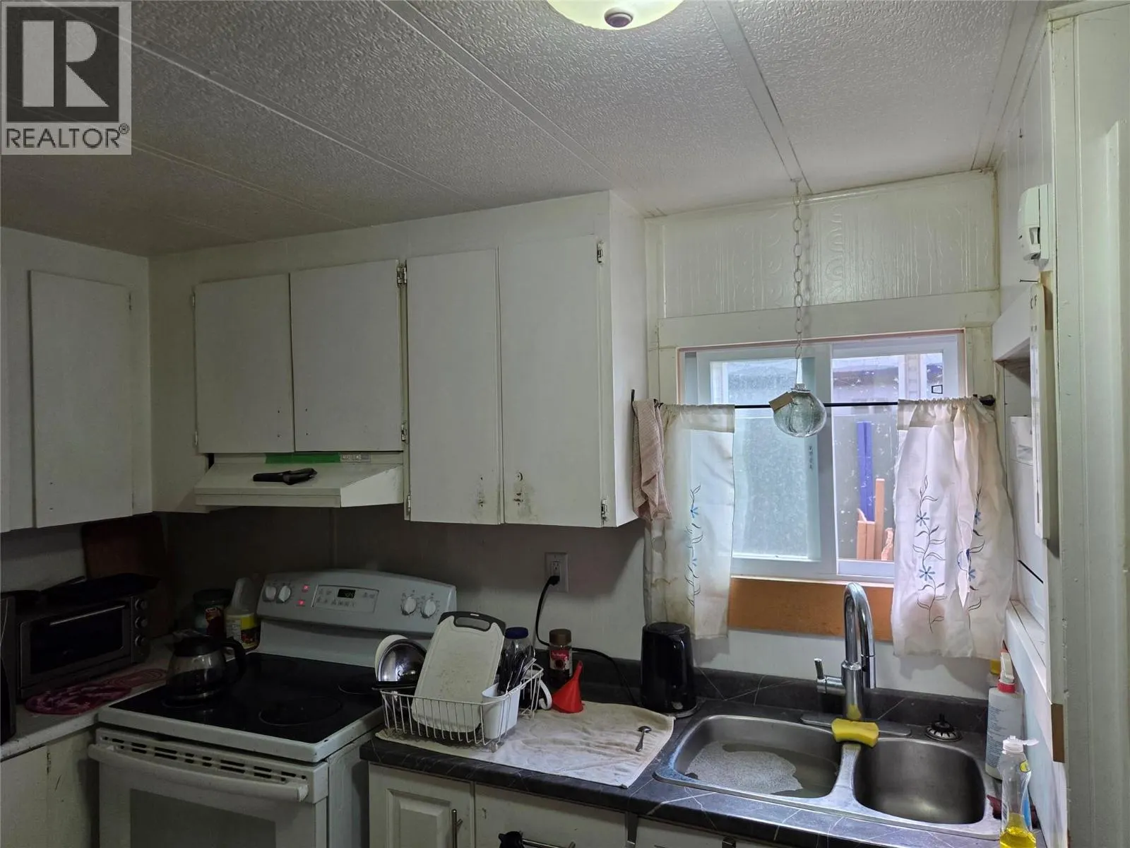 2637 9th Street