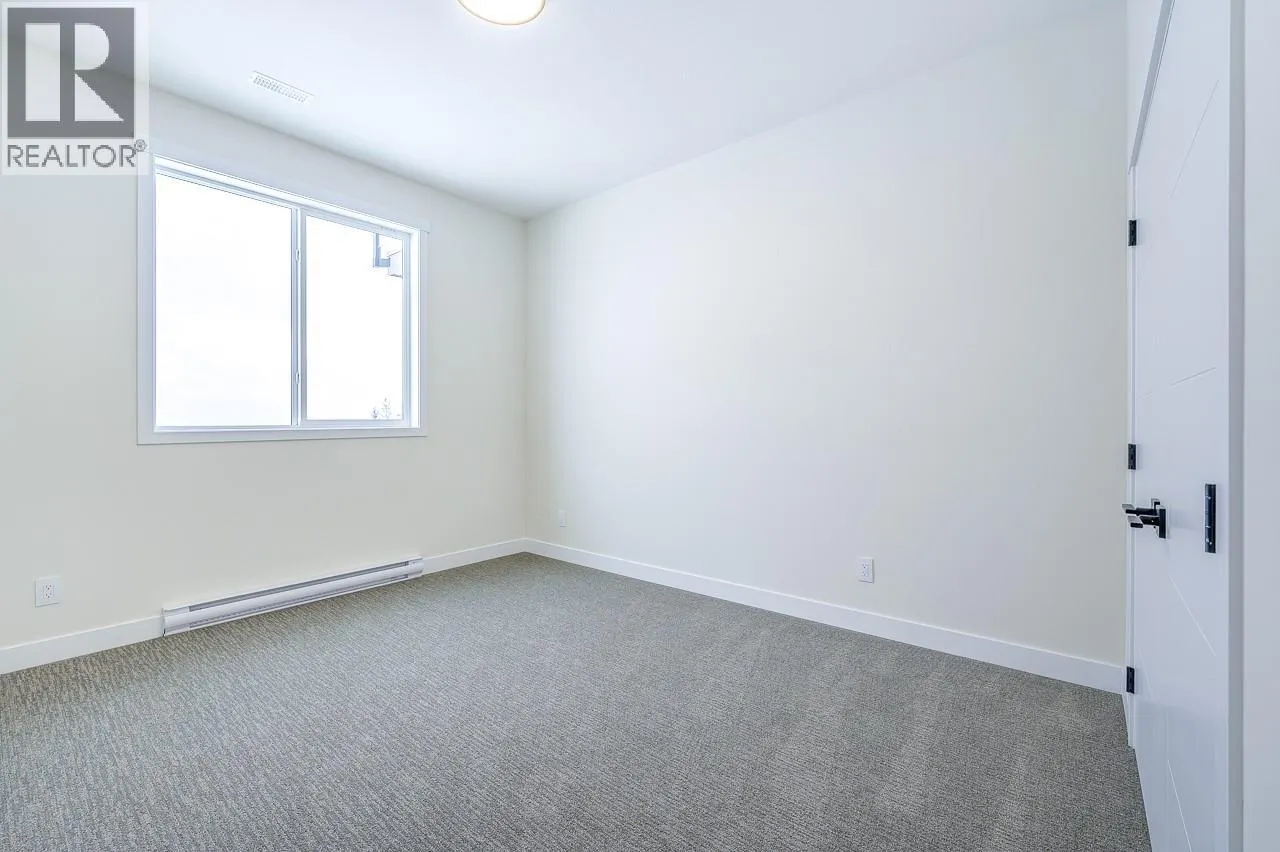 2140 LINFIELD Drive