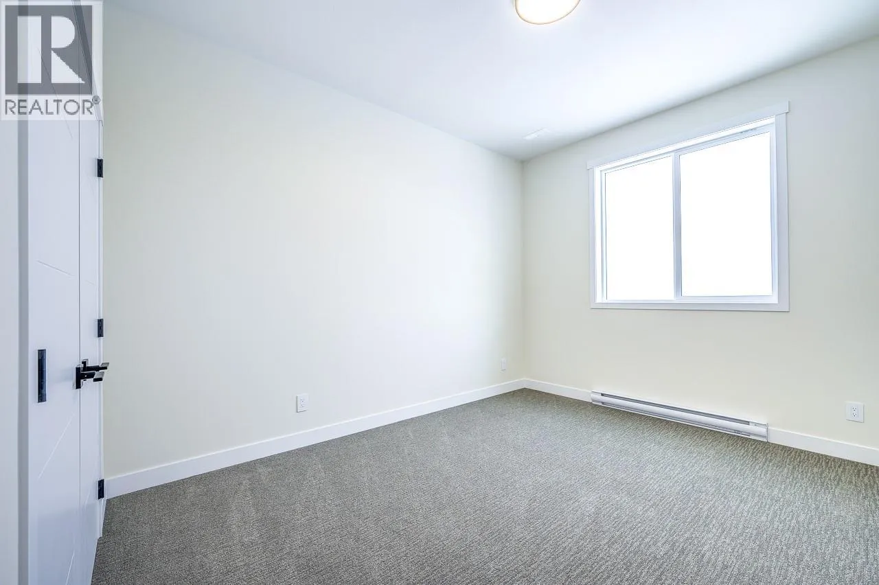 2140 LINFIELD Drive