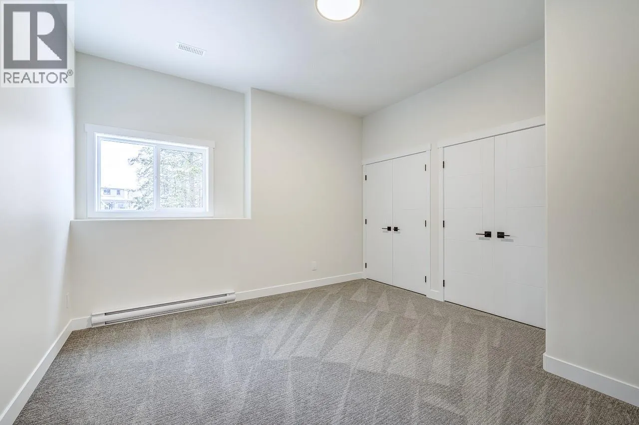 2140 LINFIELD Drive
