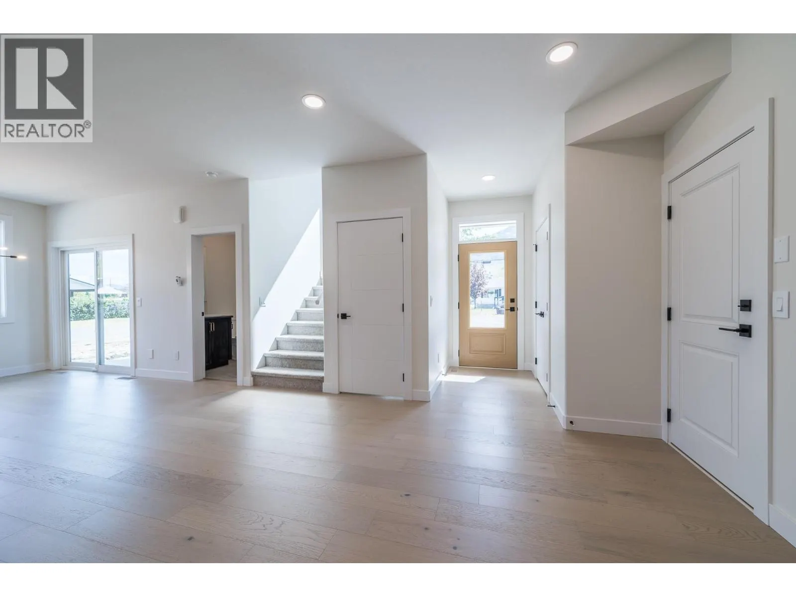 3228 BANK Road
