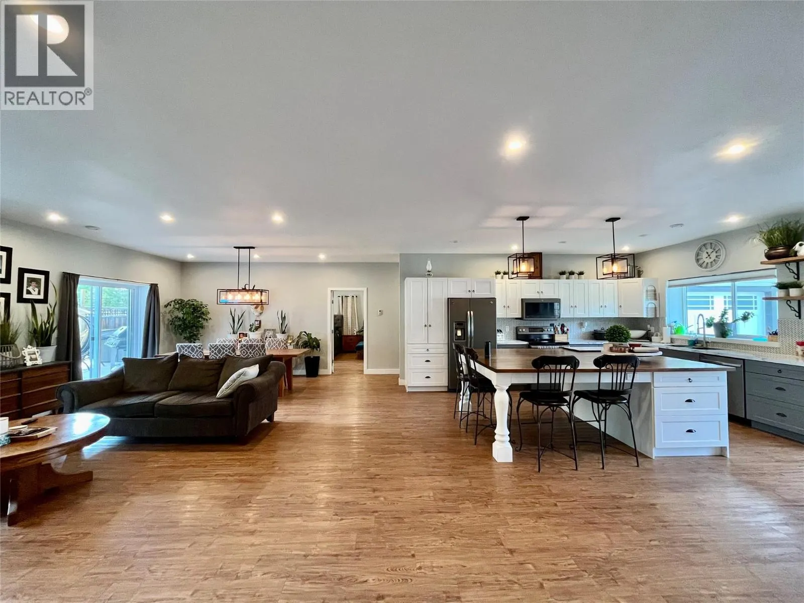 207 Cotswold Road