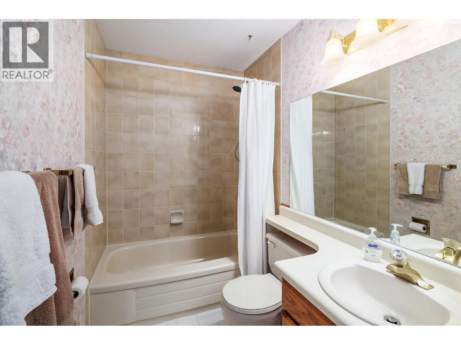 2200 Gordon Drive Unit# 9