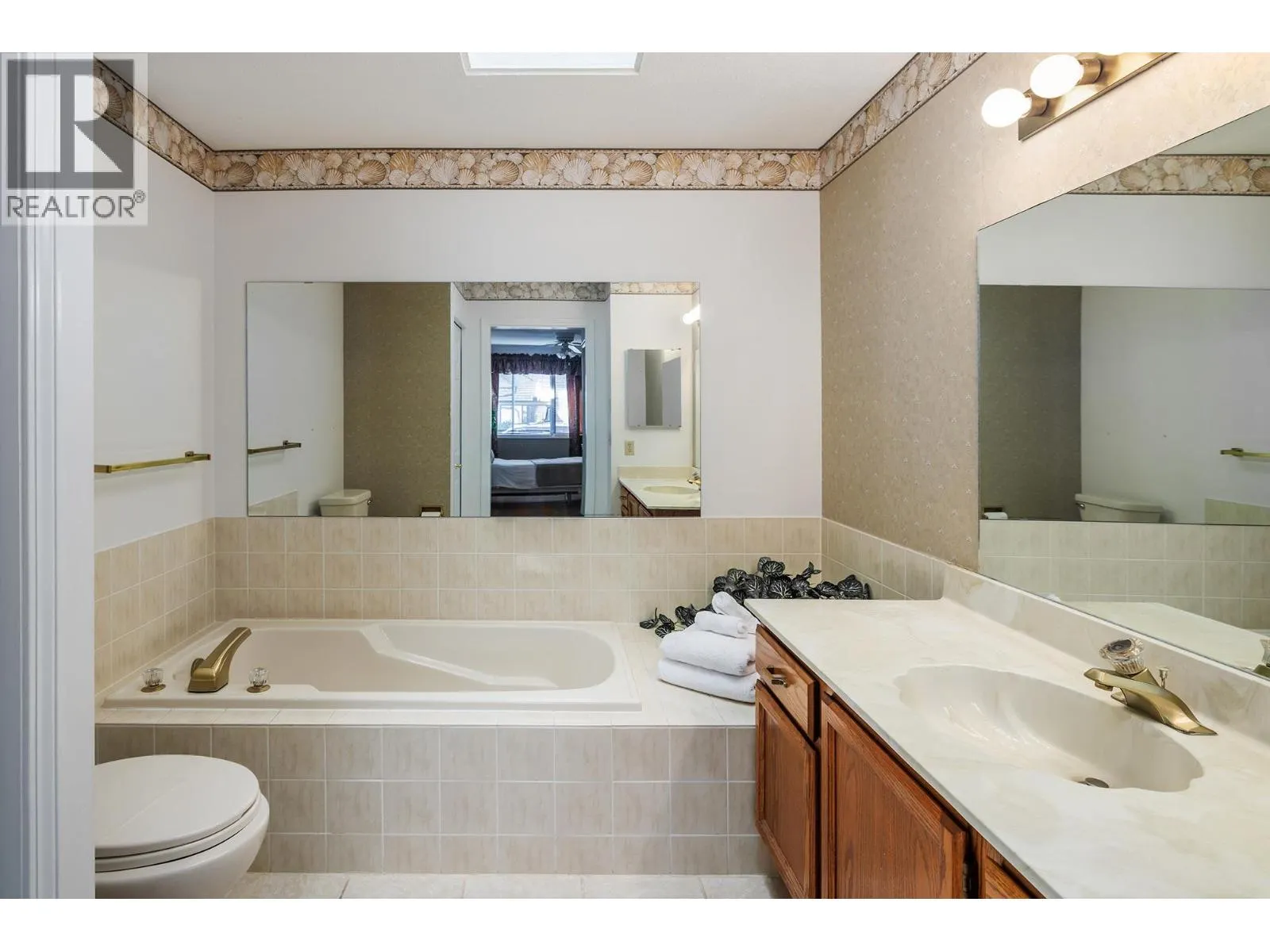 2200 Gordon Drive Unit# 9