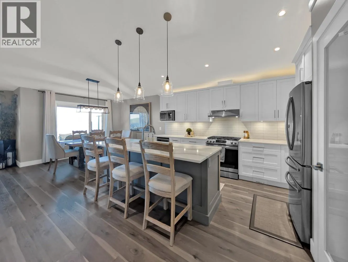 3866 Cimarron Drive