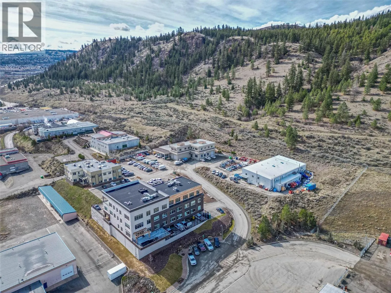970 McMaster Way Unit# 106