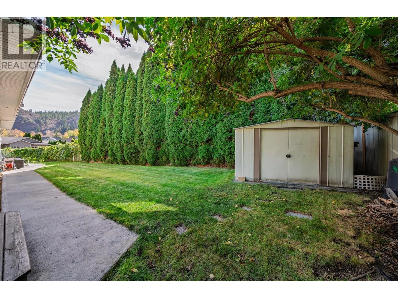 405 Cougar Road