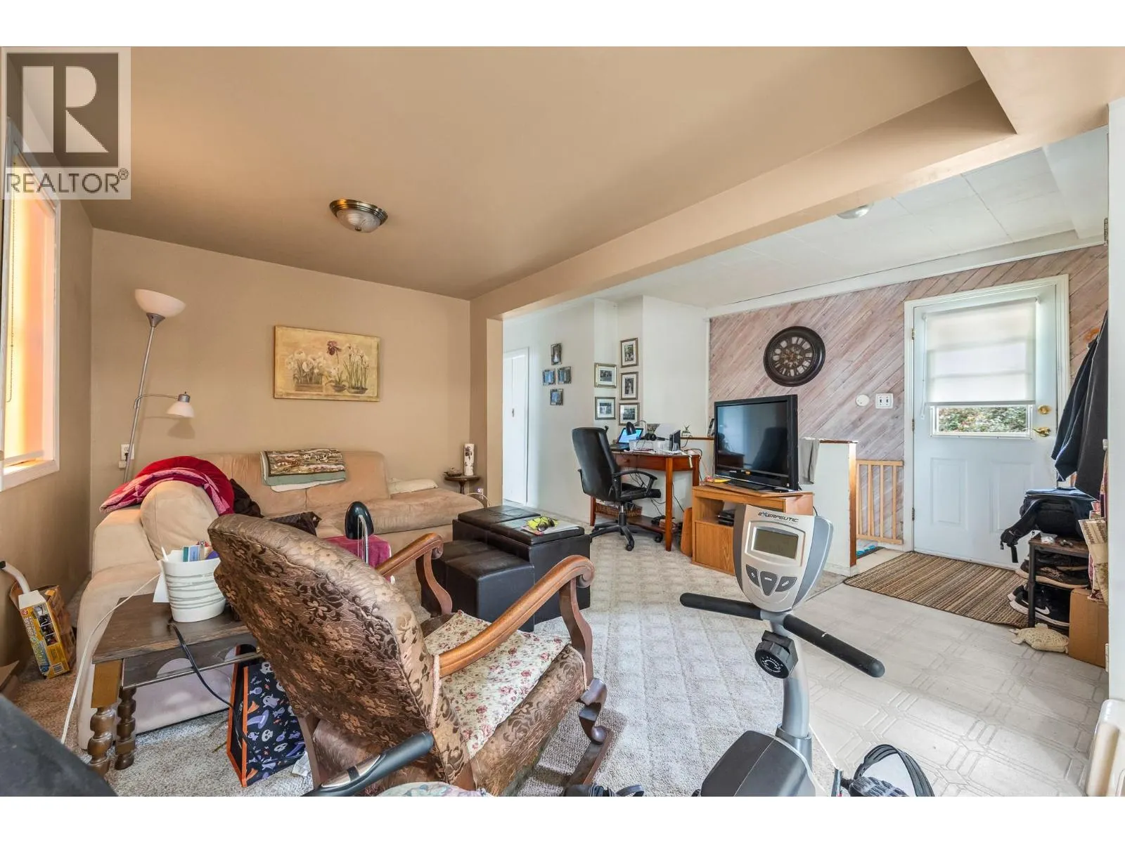 8609 Aberdeen Road