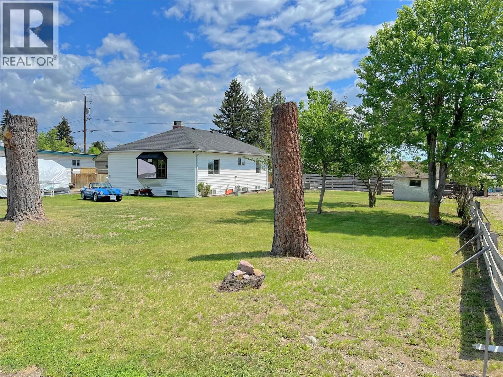 278 BILLITER Avenue