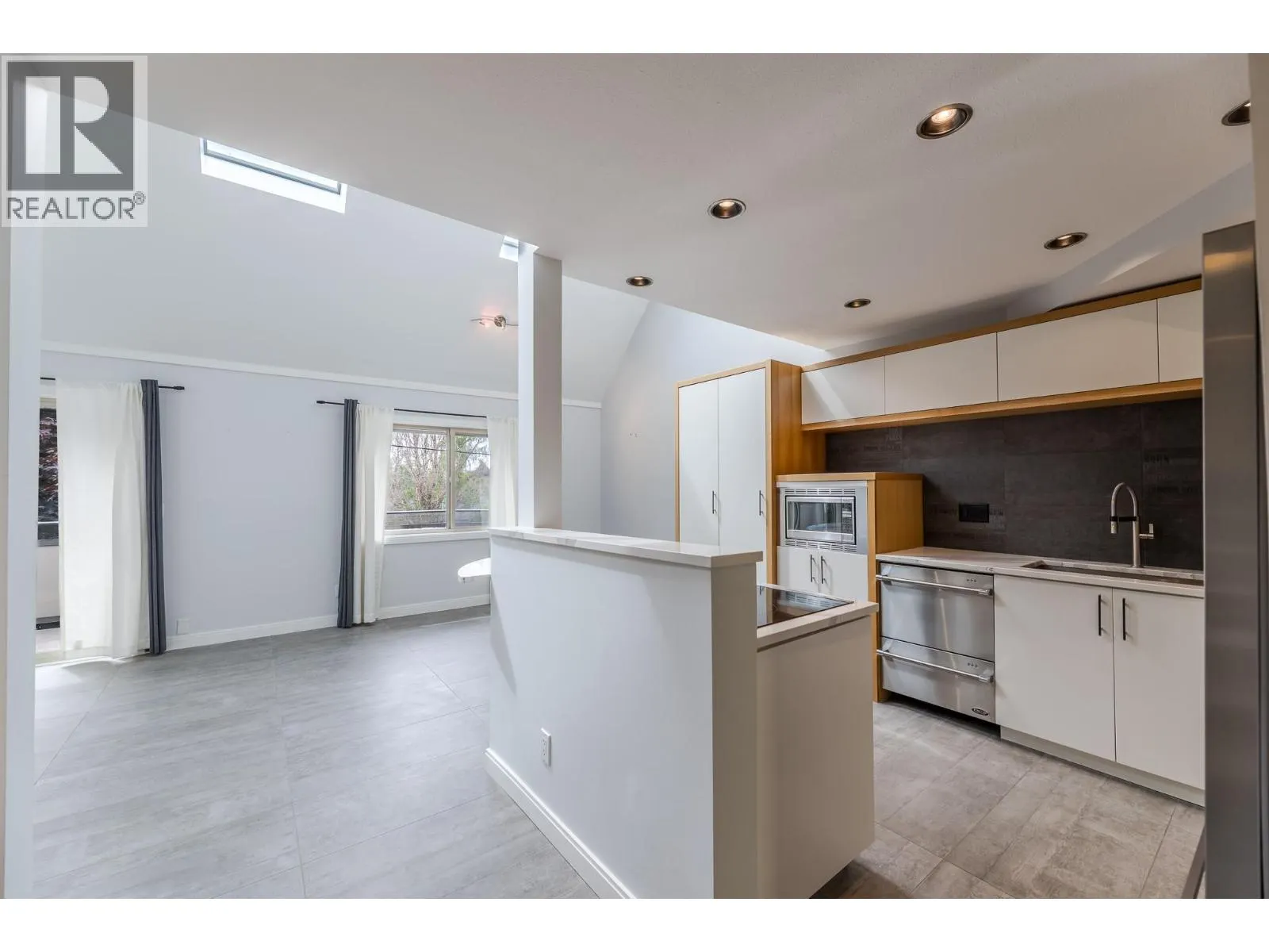 335 Churchill Avenue Unit# 201