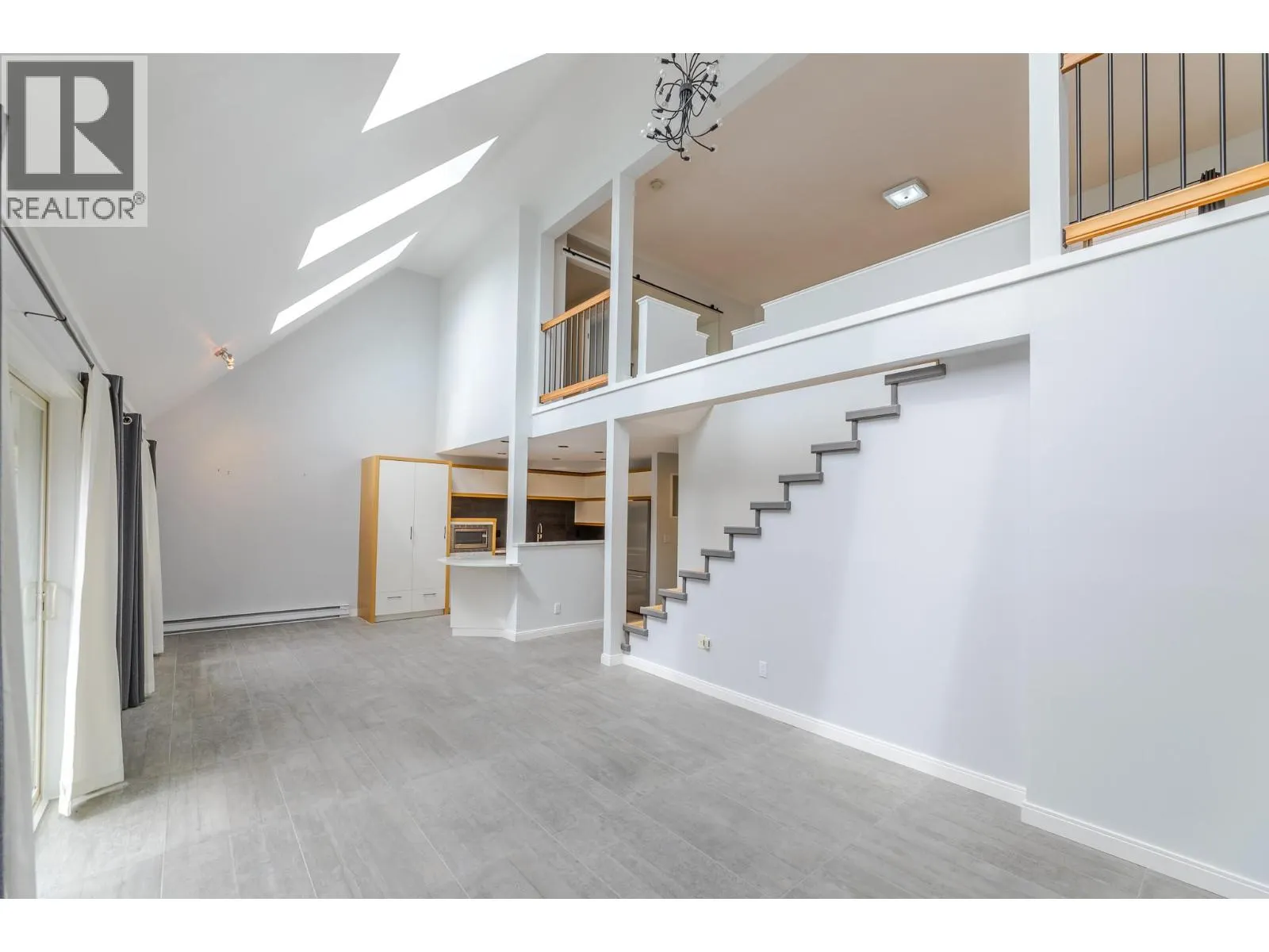 335 Churchill Avenue Unit# 201