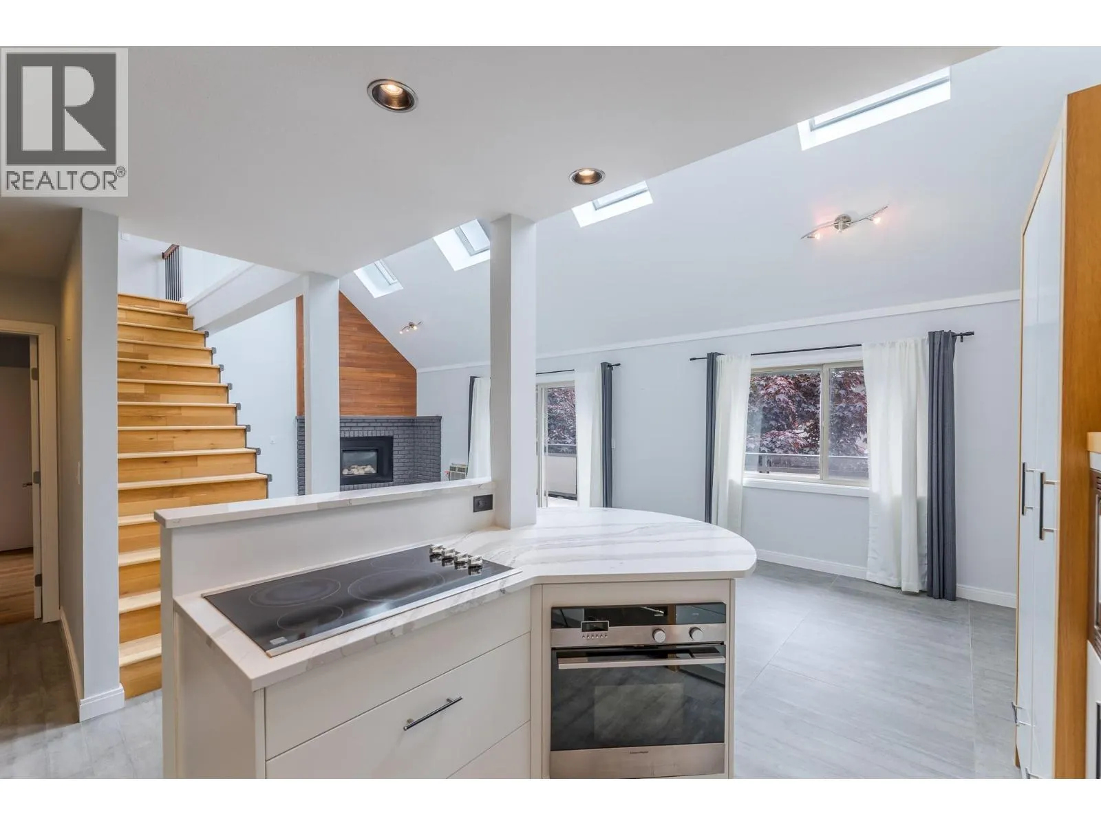 335 Churchill Avenue Unit# 201
