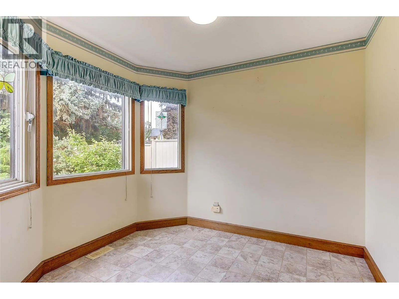 893 Mission Springs Crescent