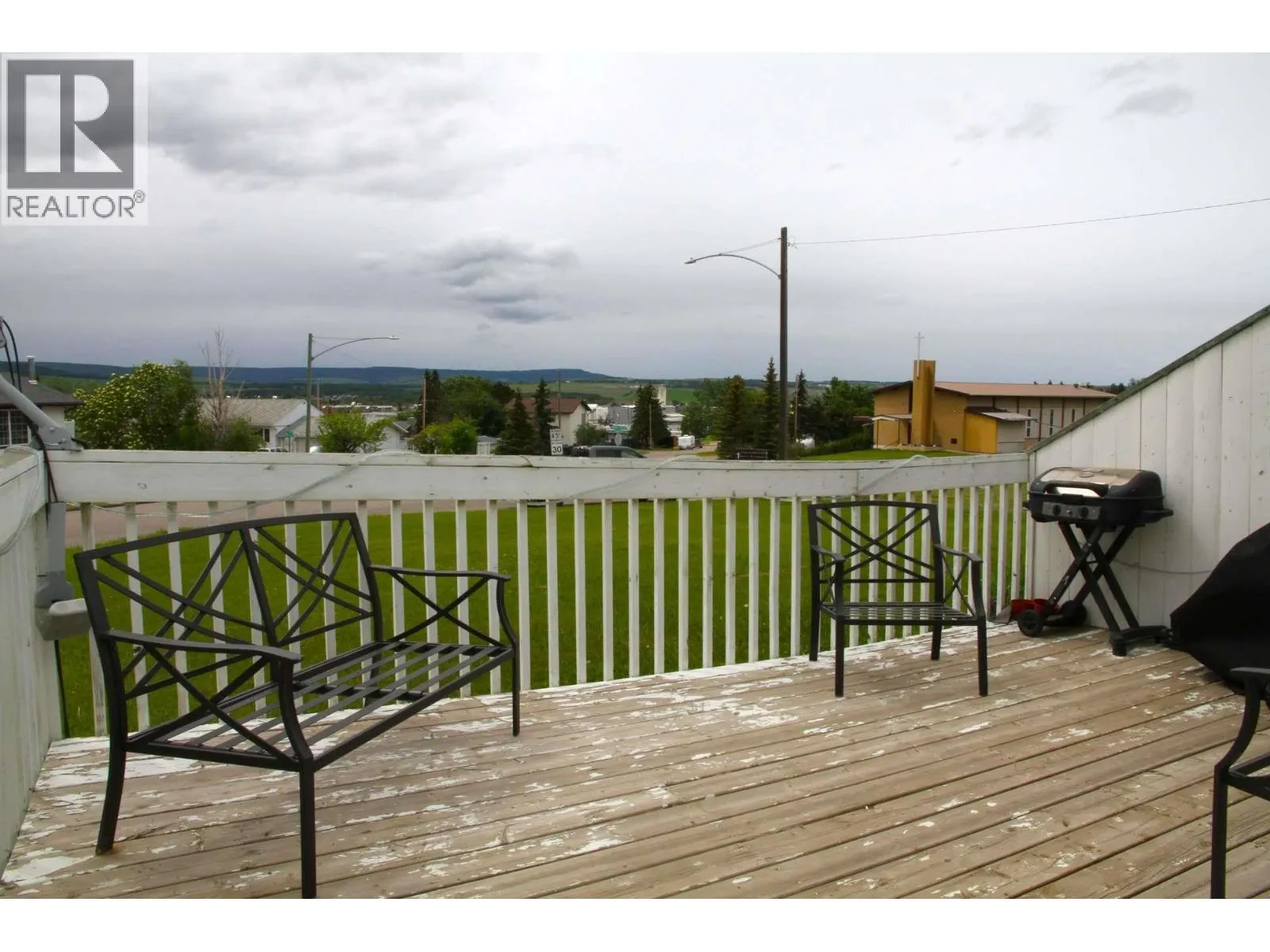 900 Cornwall Crescent
