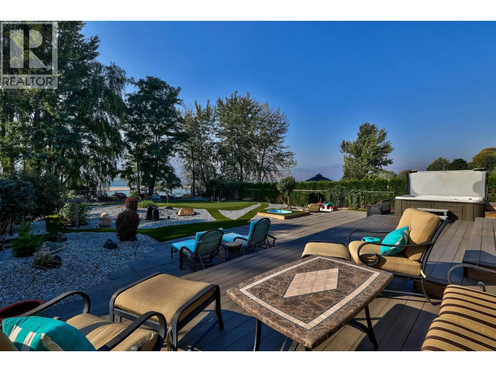 2451 Tranquille Road