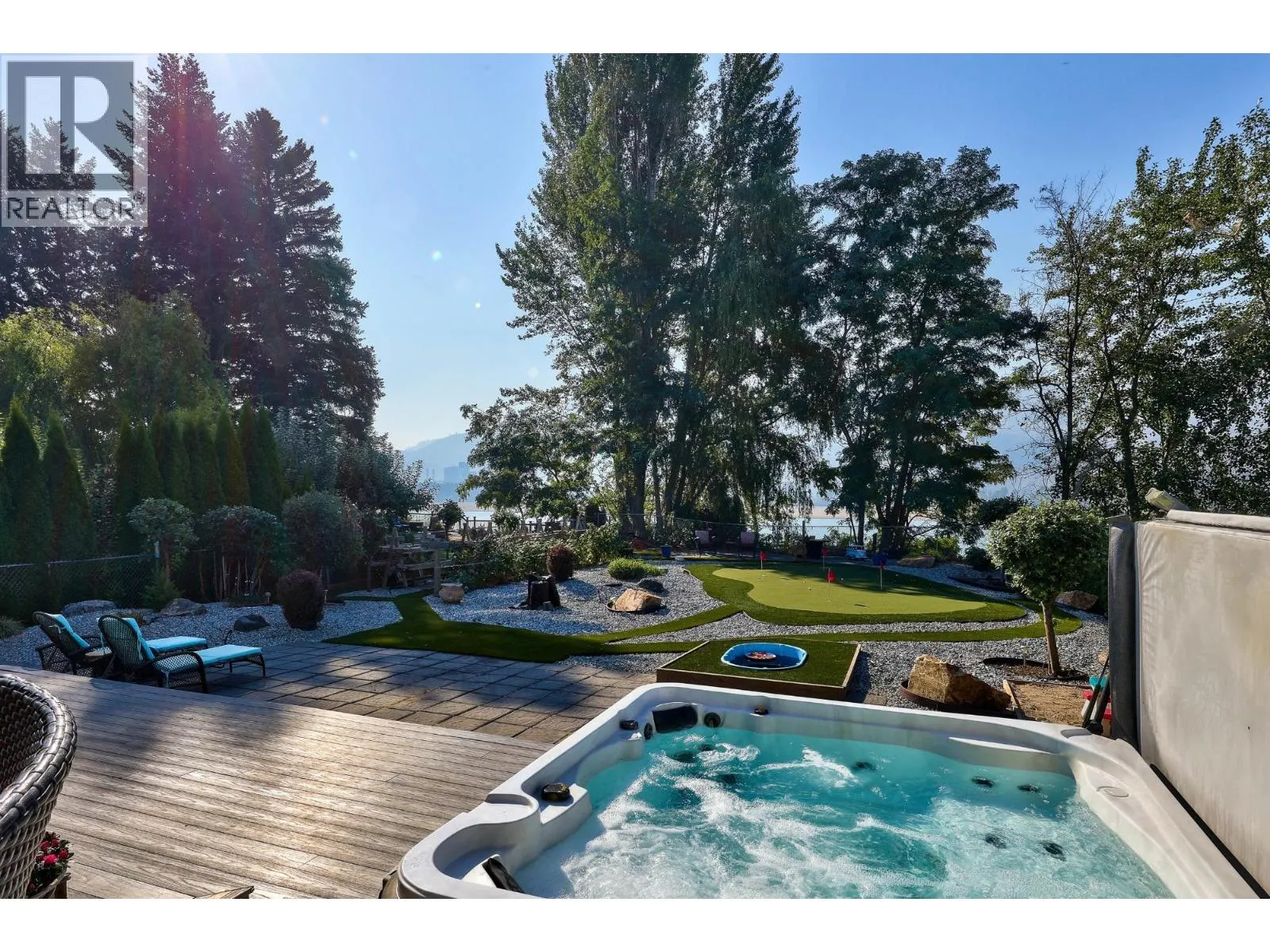 2451 Tranquille Road