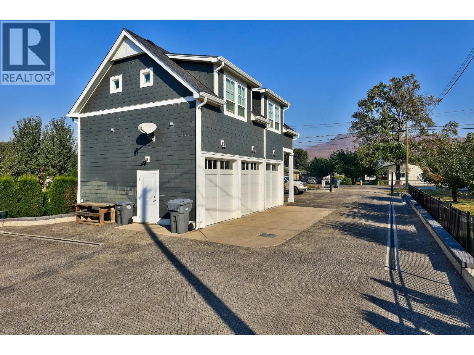 2451 Tranquille Road