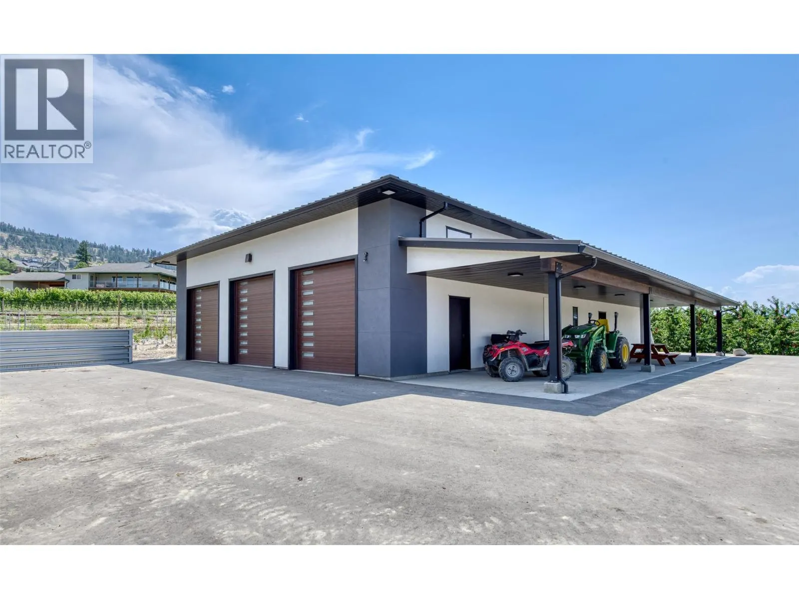 2805 Aikins Loop