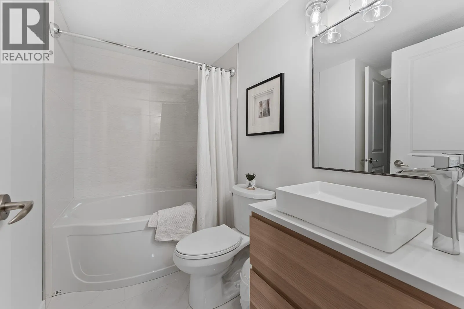 567 Yates Road Unit# 108