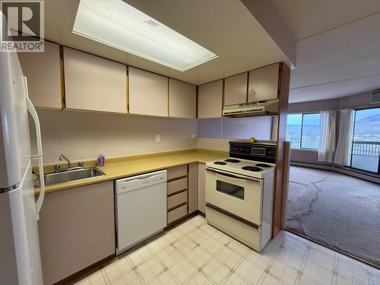 525 Nicola Street Unit# 602