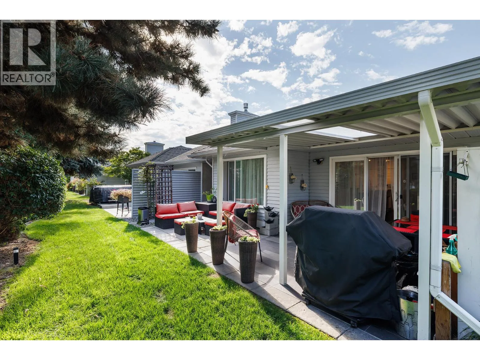 3370 Casorso Road Unit# 31