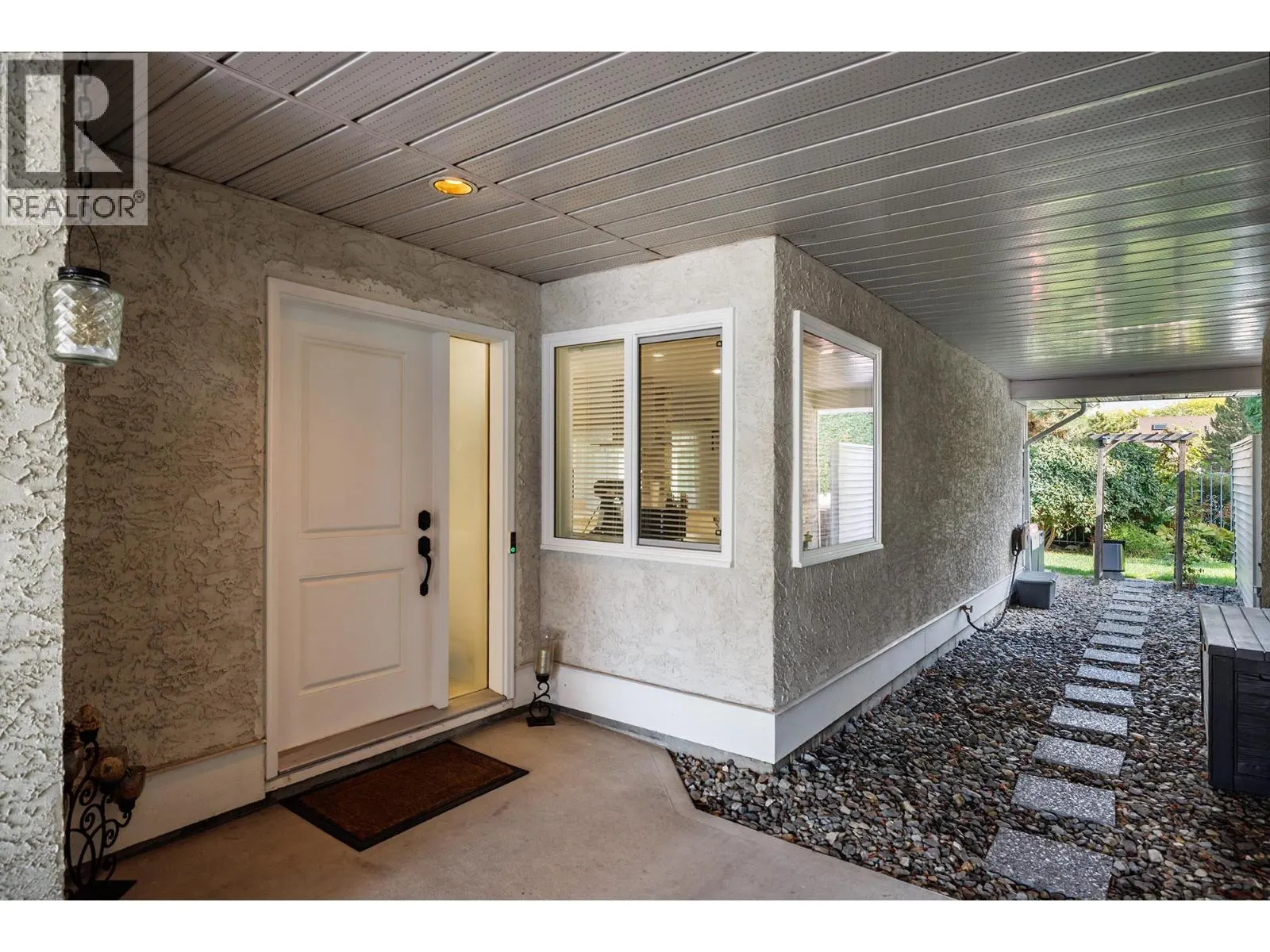 3370 Casorso Road Unit# 31