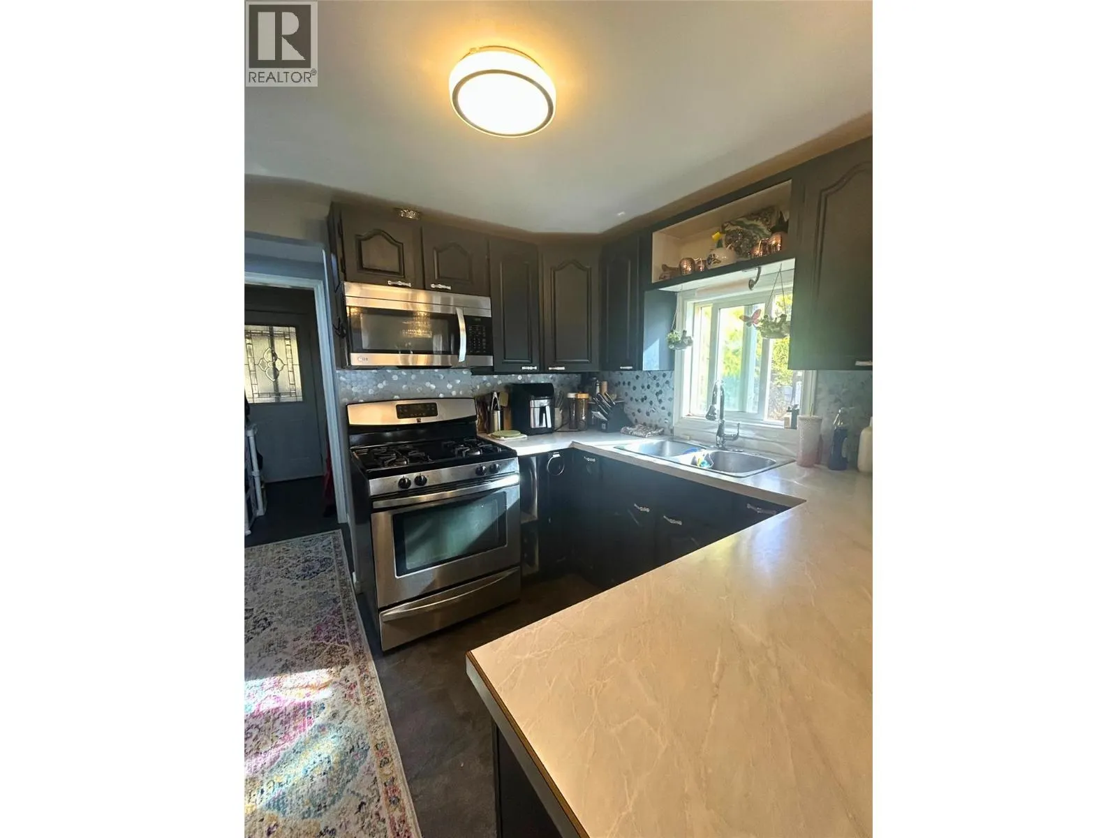 1055 OLD CARIBOO Road Unit# 10