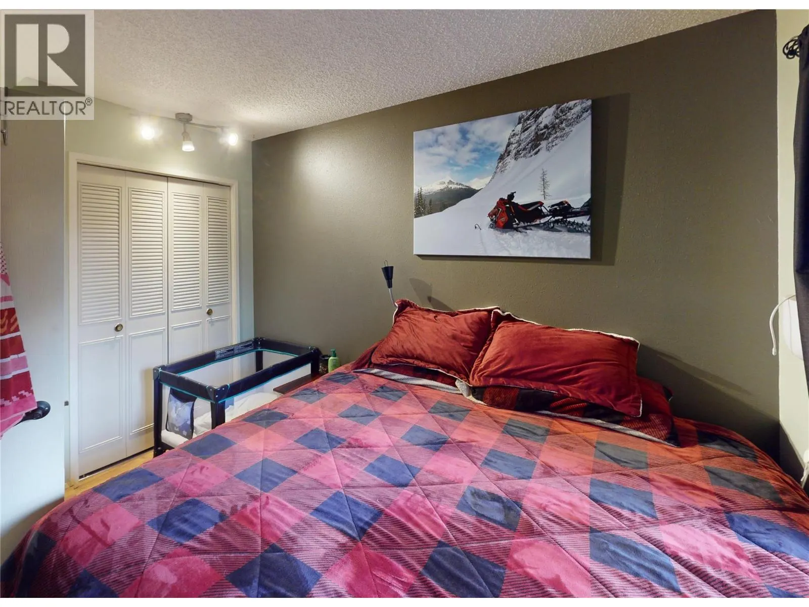 1802 Alpine Drive Unit# 205B