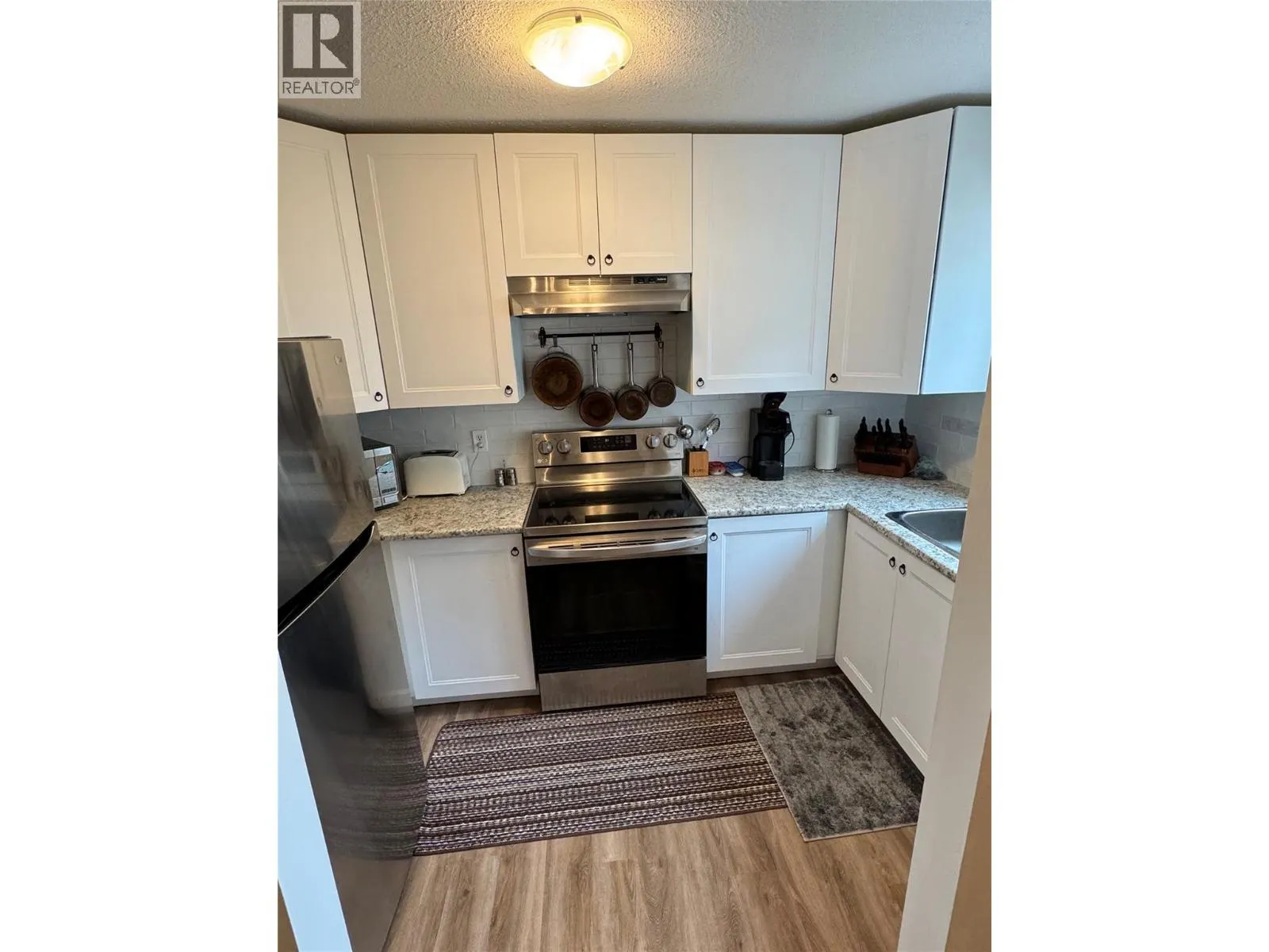 1451 1 Avenue NE Unit# 403