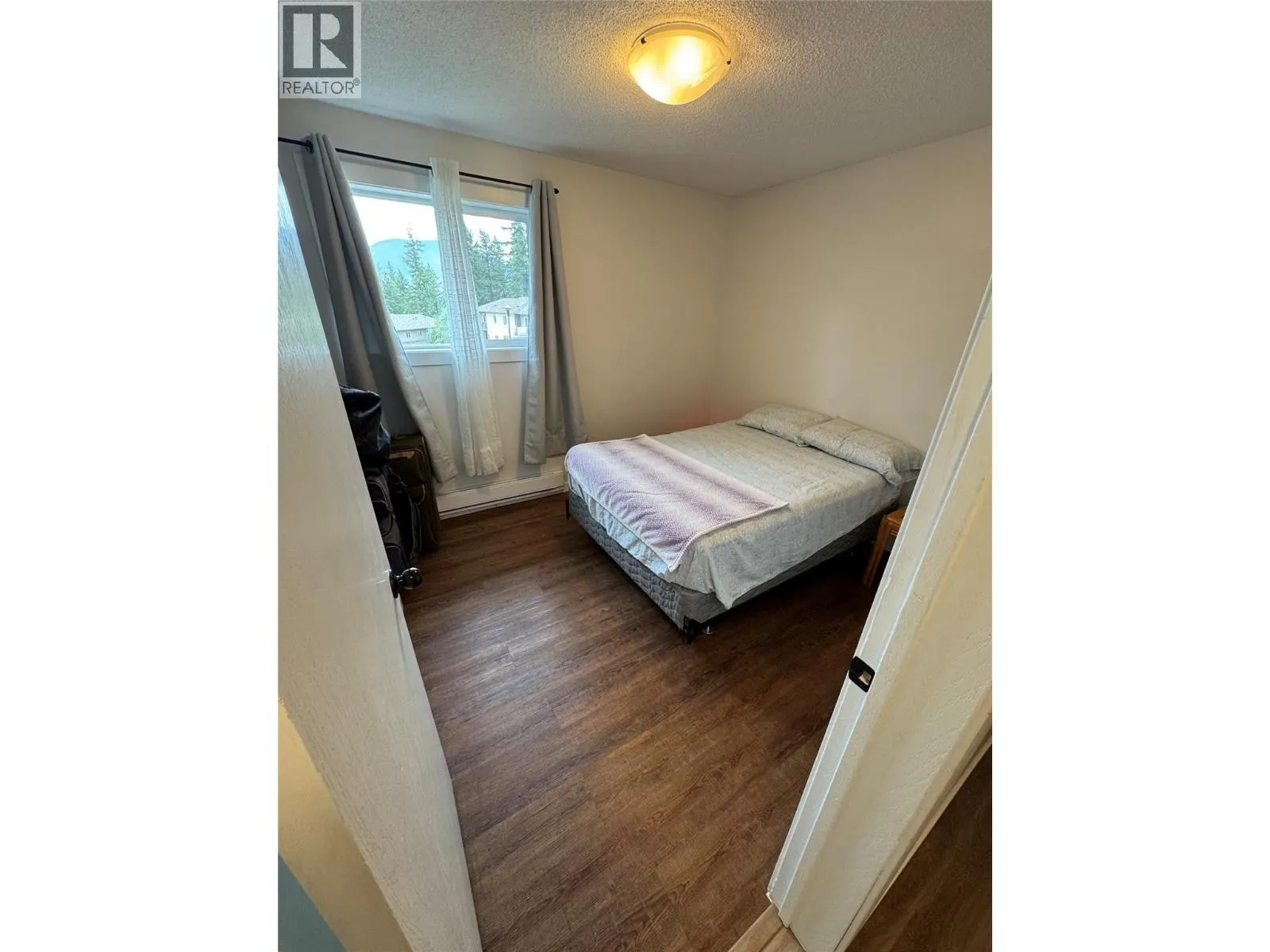 1451 1 Avenue NE Unit# 403