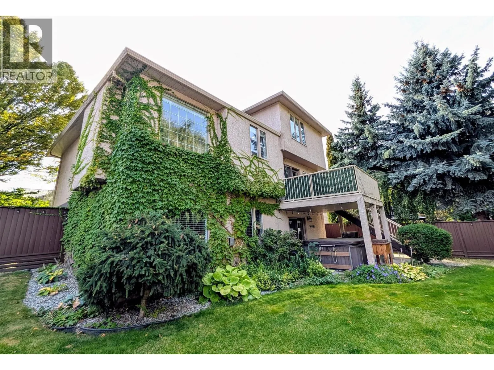 2086 Sunview Drive
