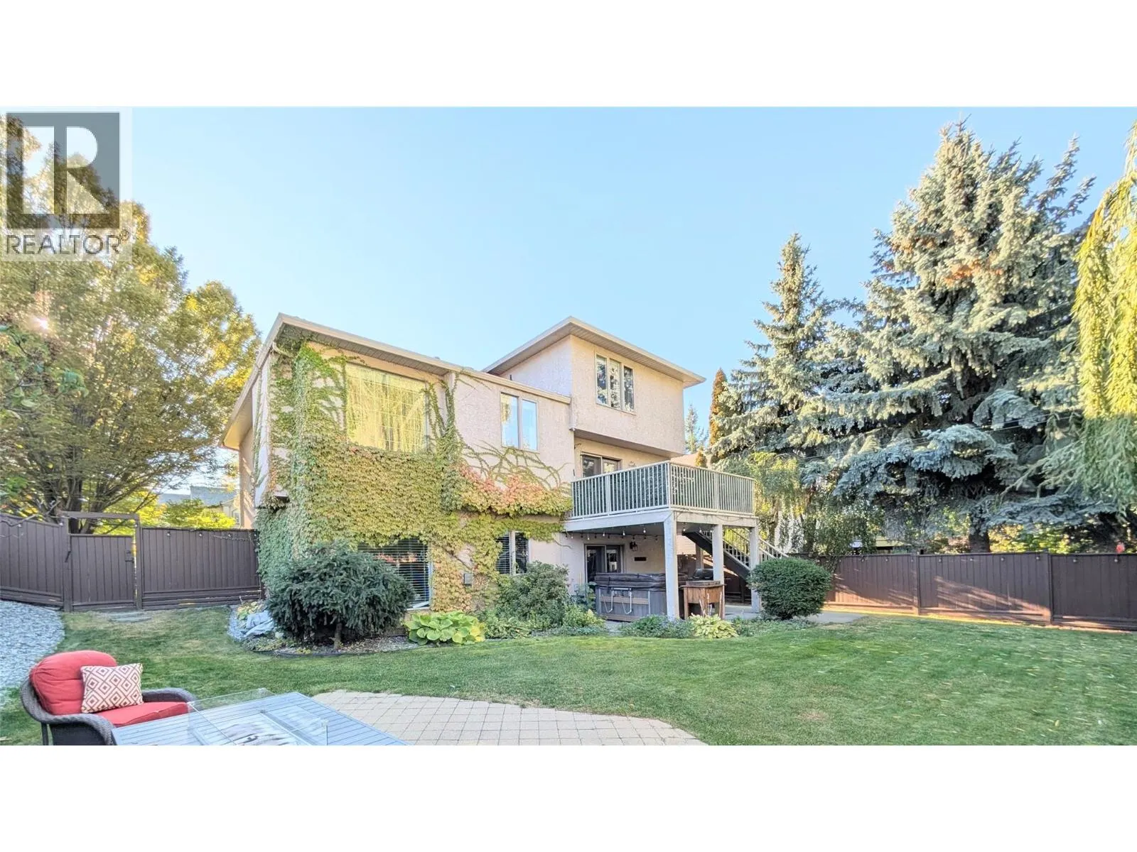 2086 Sunview Drive