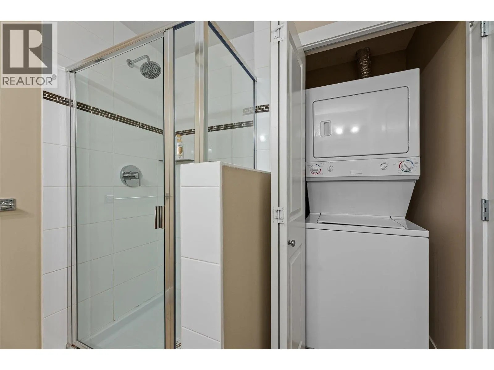 3205 Skyview Lane Unit# 408
