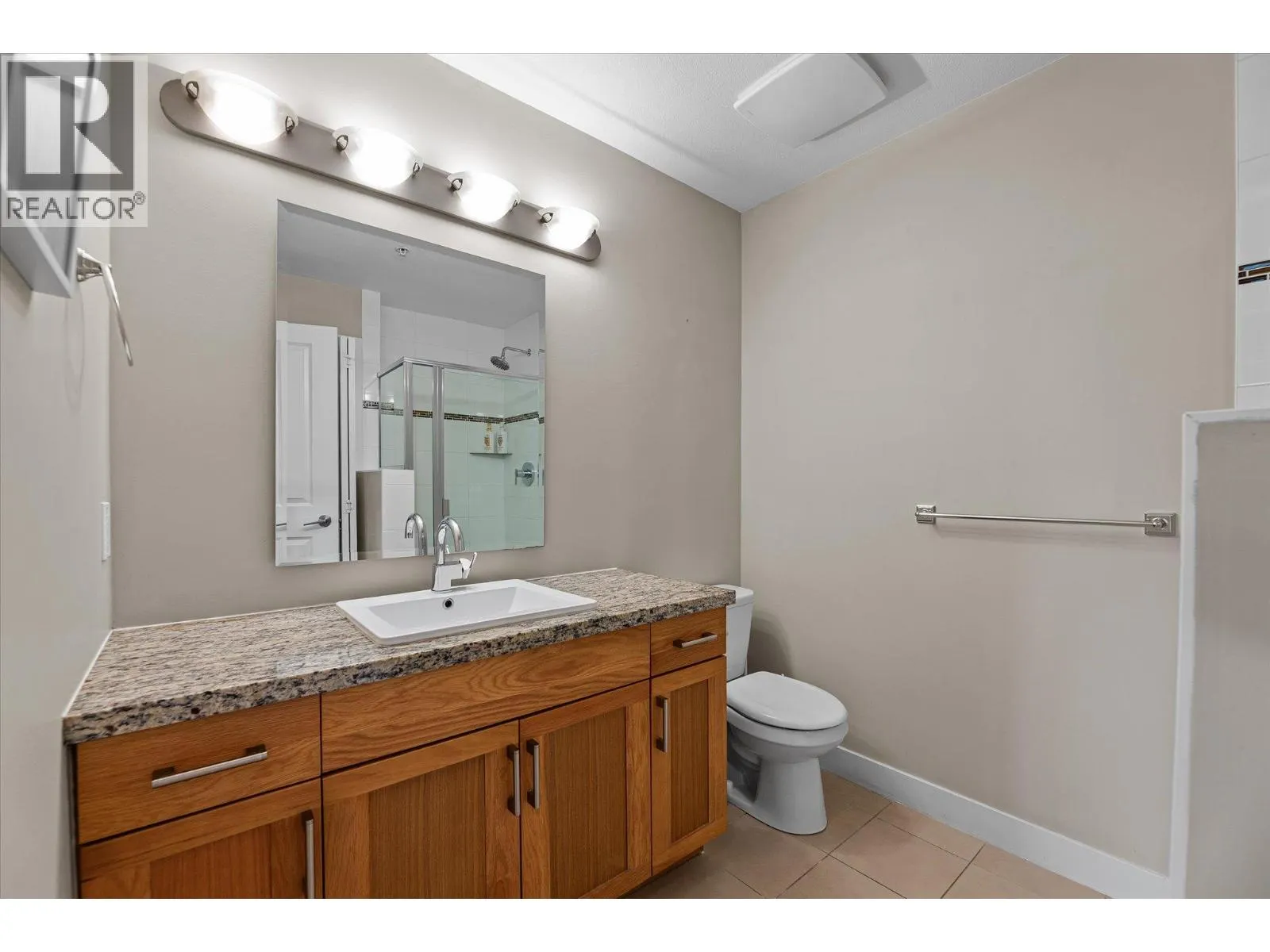 3205 Skyview Lane Unit# 408
