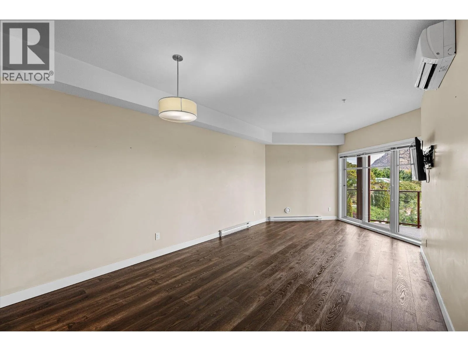 3205 Skyview Lane Unit# 408