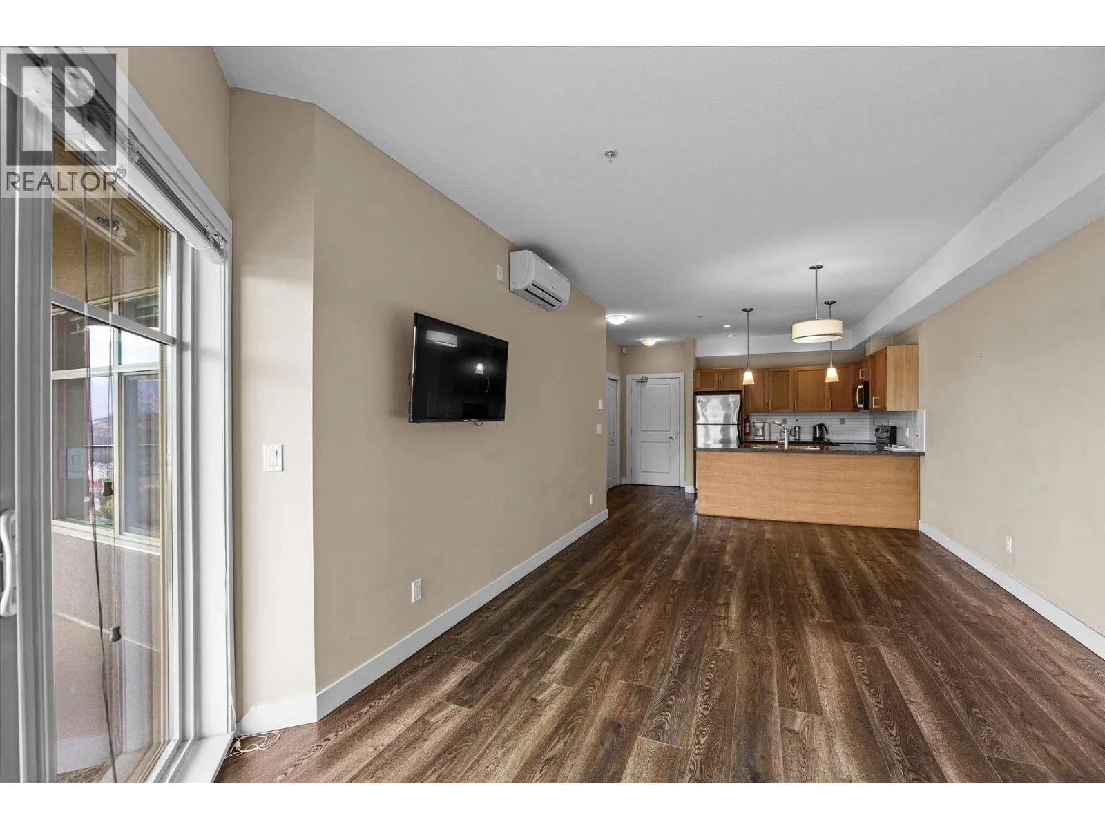 3205 Skyview Lane Unit# 408