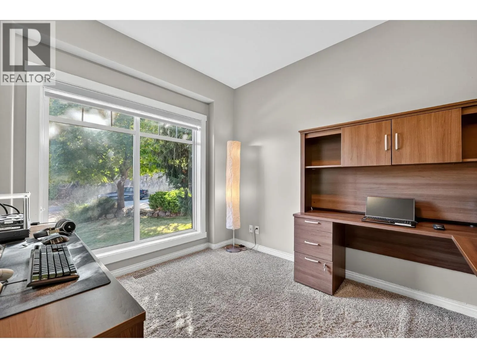 2157 Shelby Crescent