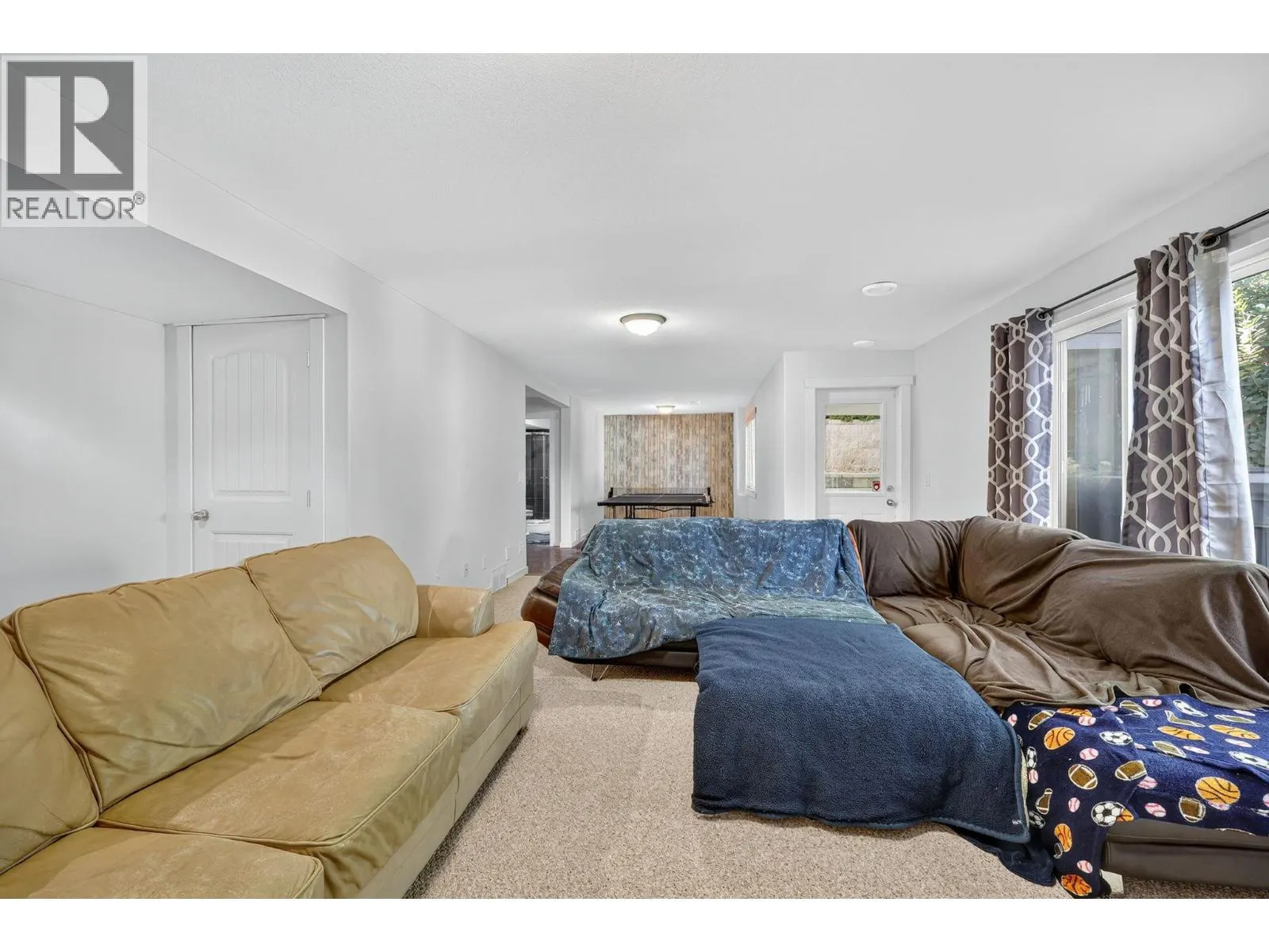 2157 Shelby Crescent
