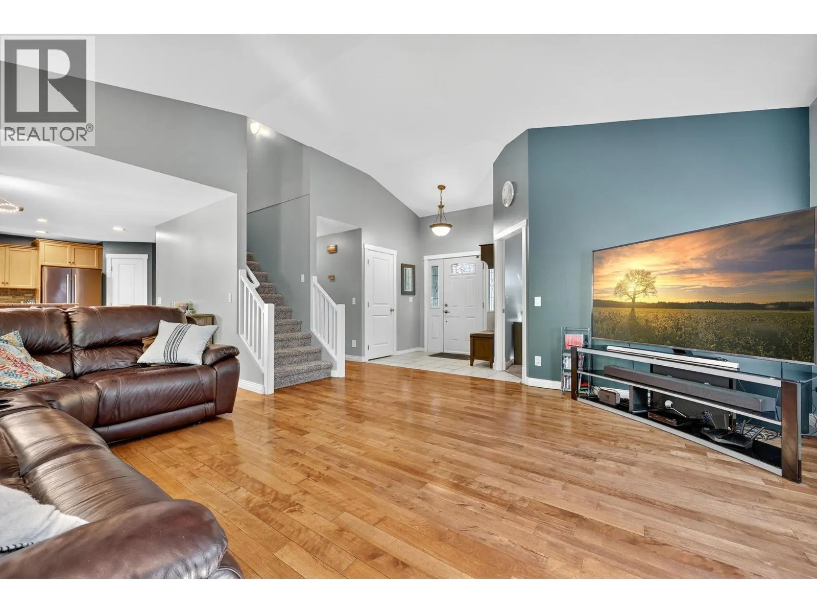 2157 Shelby Crescent
