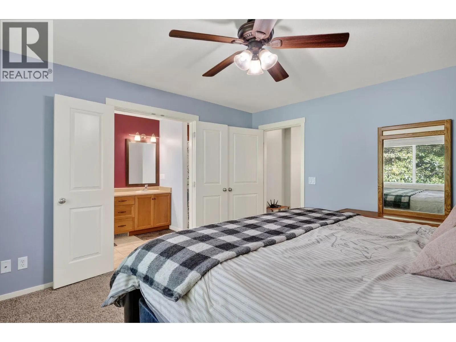 2157 Shelby Crescent