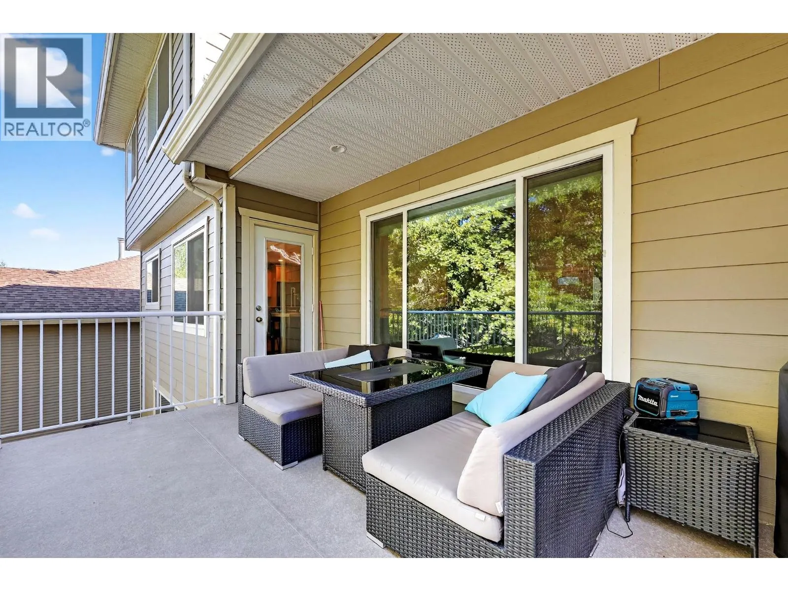 2157 Shelby Crescent