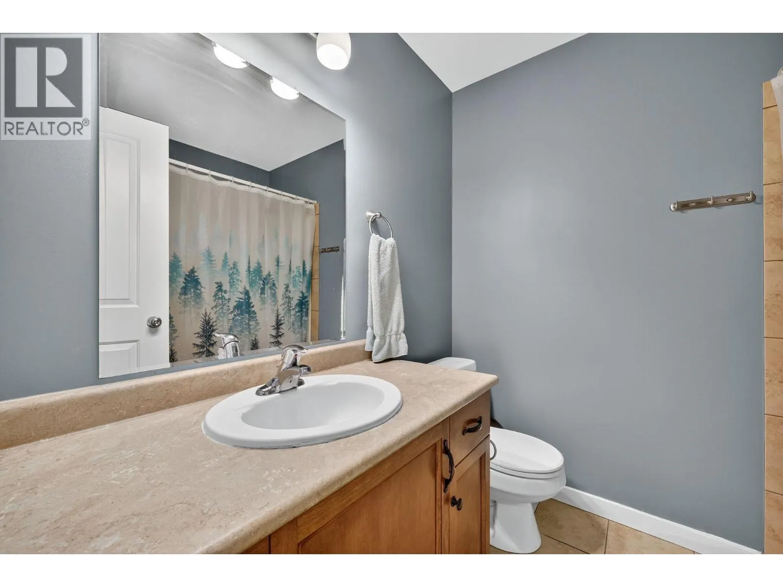 2157 Shelby Crescent