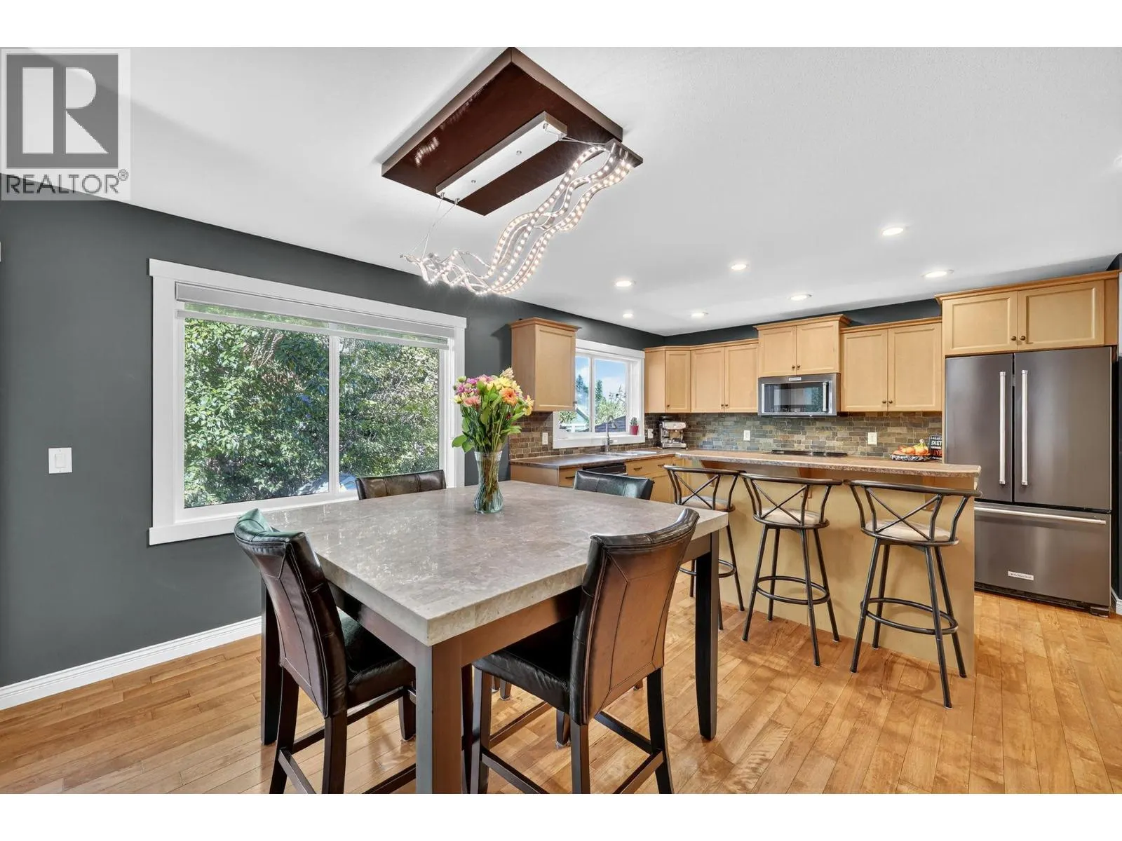 2157 Shelby Crescent