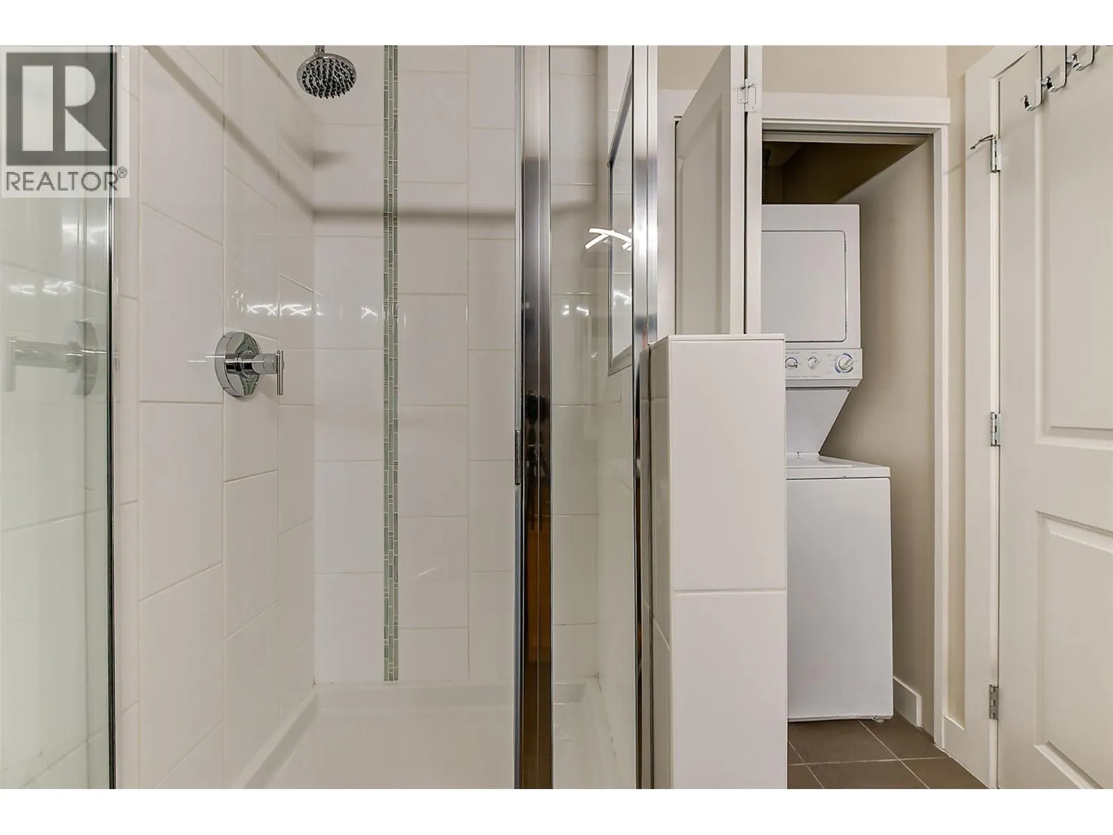 3205 Skyview Lane Unit# 205